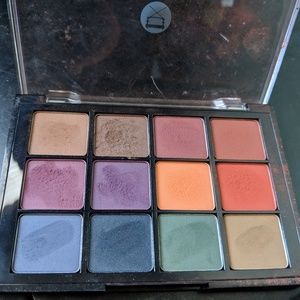 Viseart Dark Matte Pallet